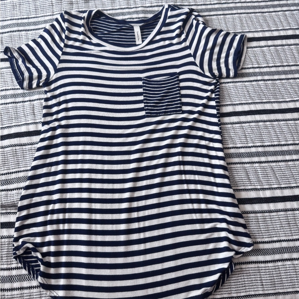 Treasure & Bond Striped Navy and White Top